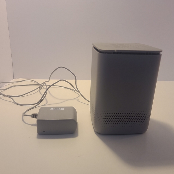 Blue by ADT - Gray Smart Home Hub - Used - (I-F3) - Picture 9 of 10